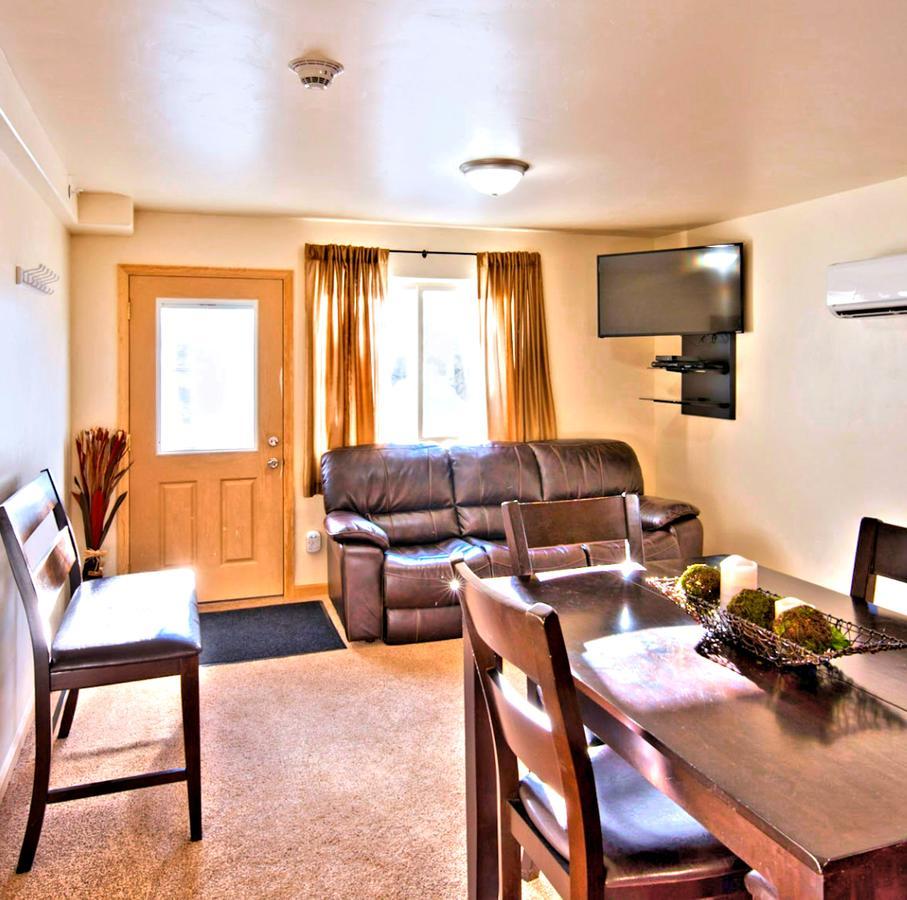 Mein Haus Bed & Breakfast Avon Bagian luar foto