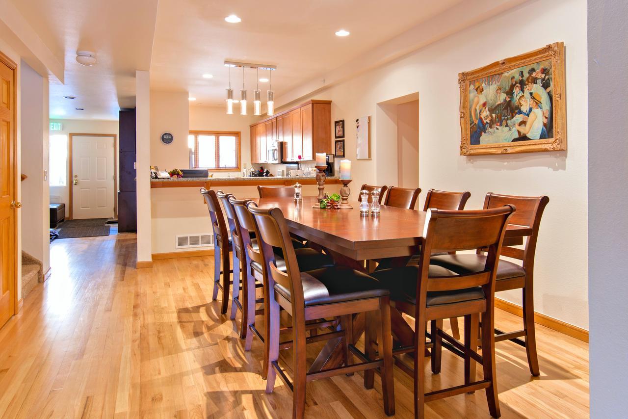 Mein Haus Bed & Breakfast Avon Bagian luar foto