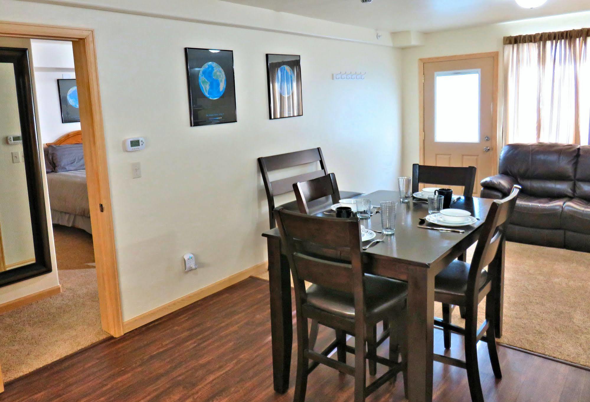 Mein Haus Bed & Breakfast Avon Bagian luar foto